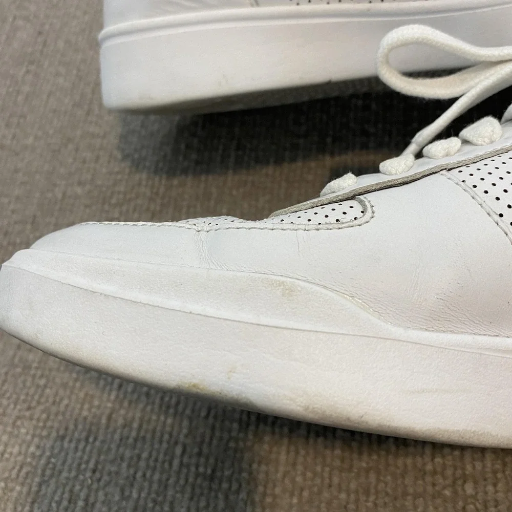 Cole Haan Grand Shoes Mens Size 11 White Leather Casual Comfort Sneakers C33987